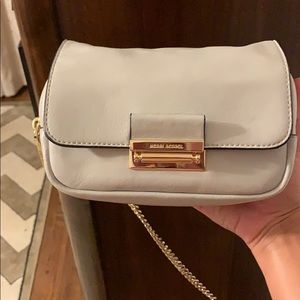 Light blue Henri Bendel purse with gold chain